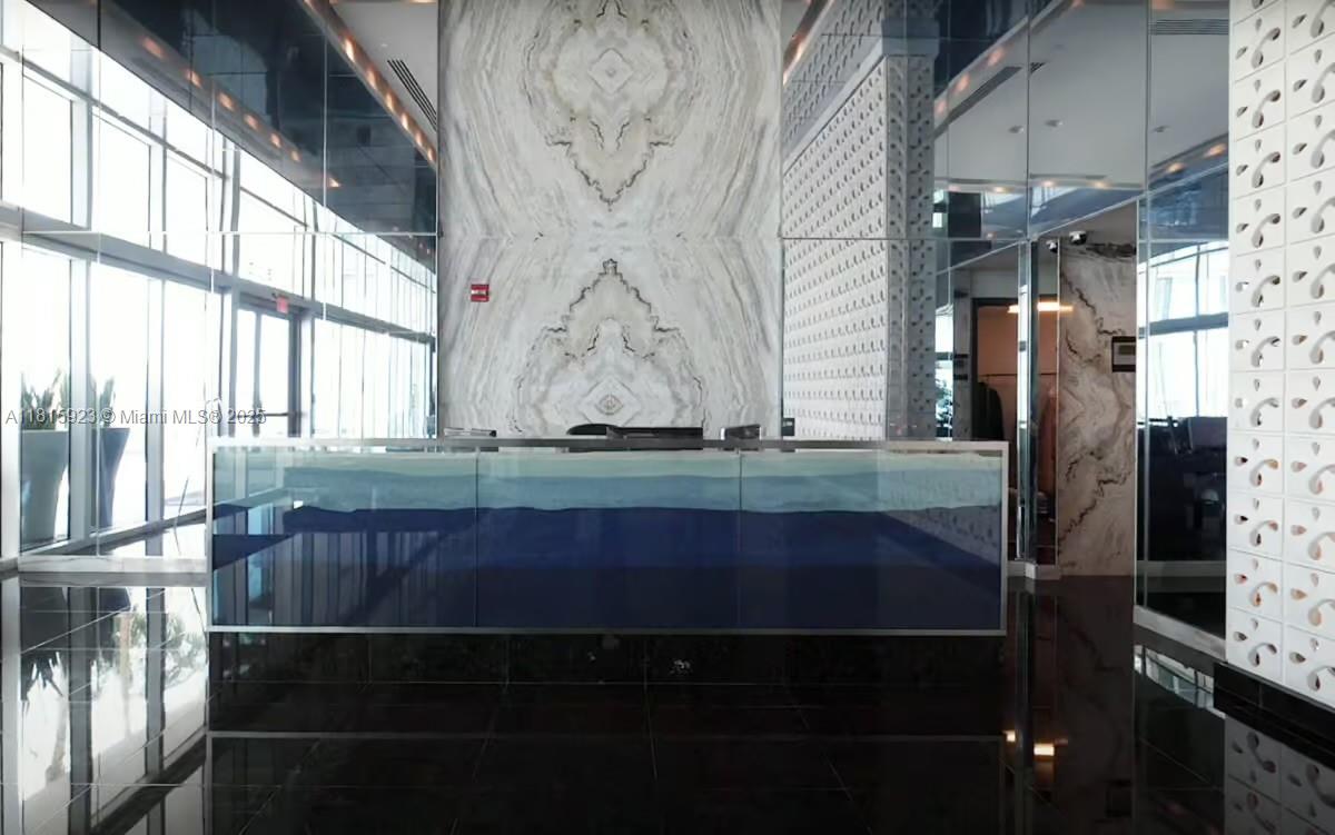335 S Biscayne Blvd # 3110