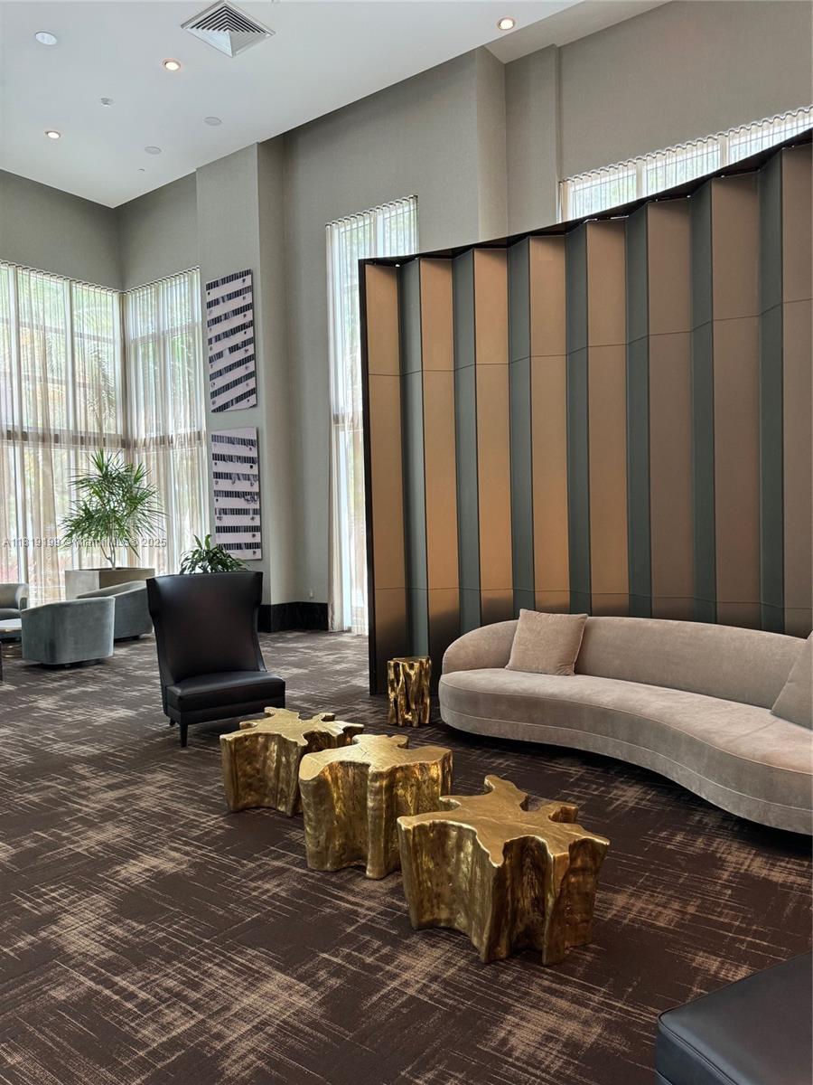 951 Brickell Ave # 500