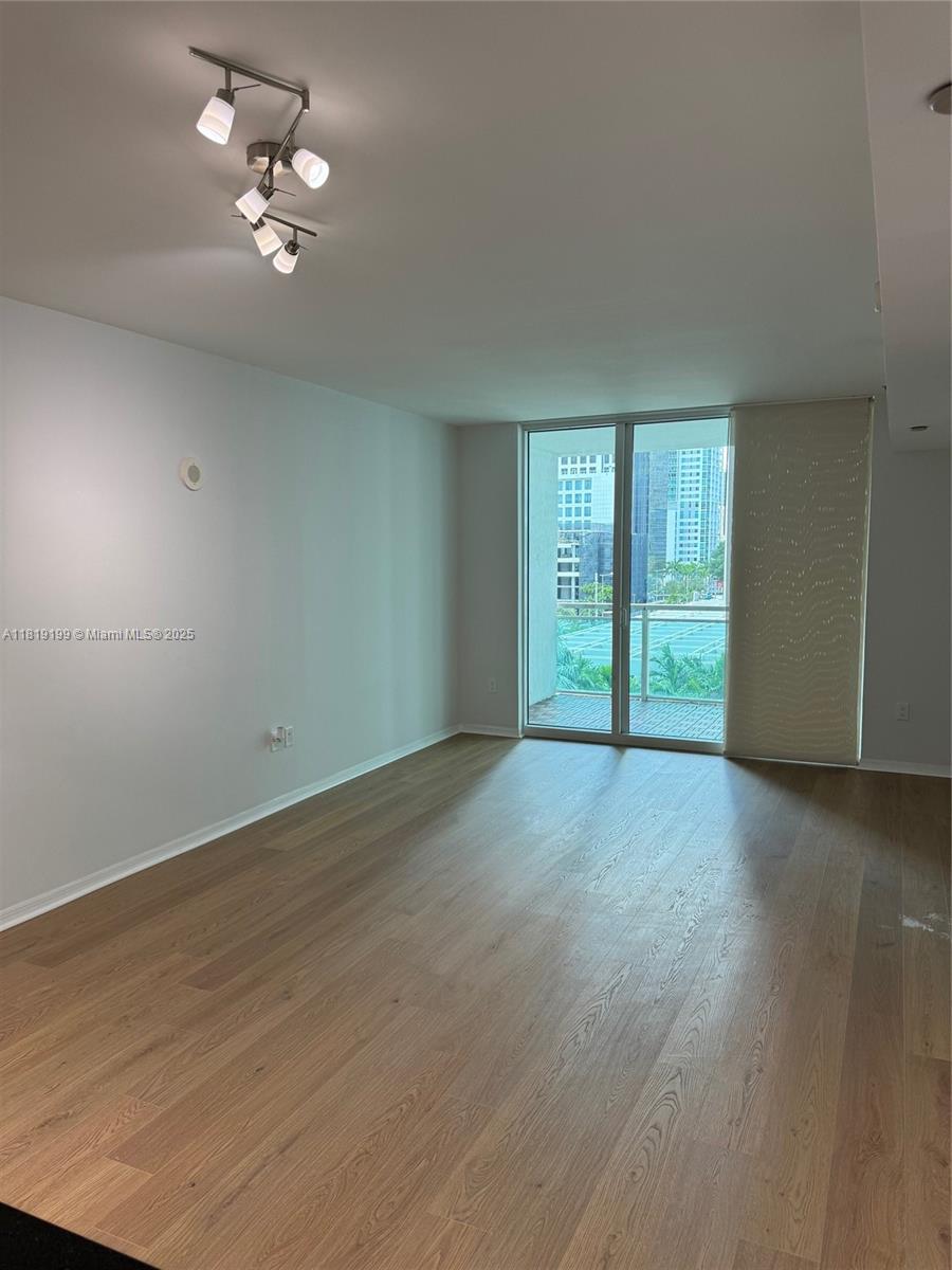 951 Brickell Ave # 500