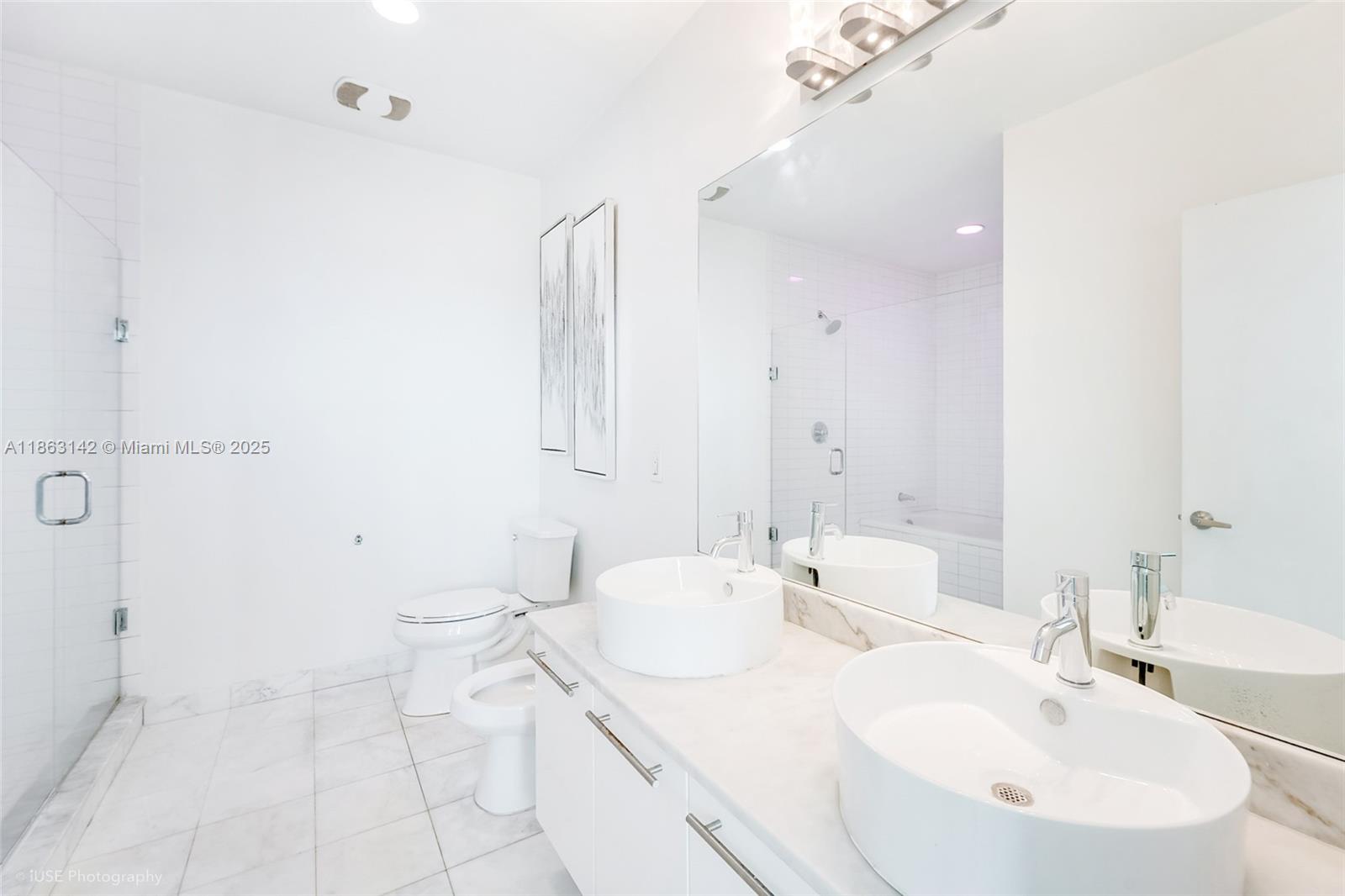 888 Biscayne Blvd # 5004