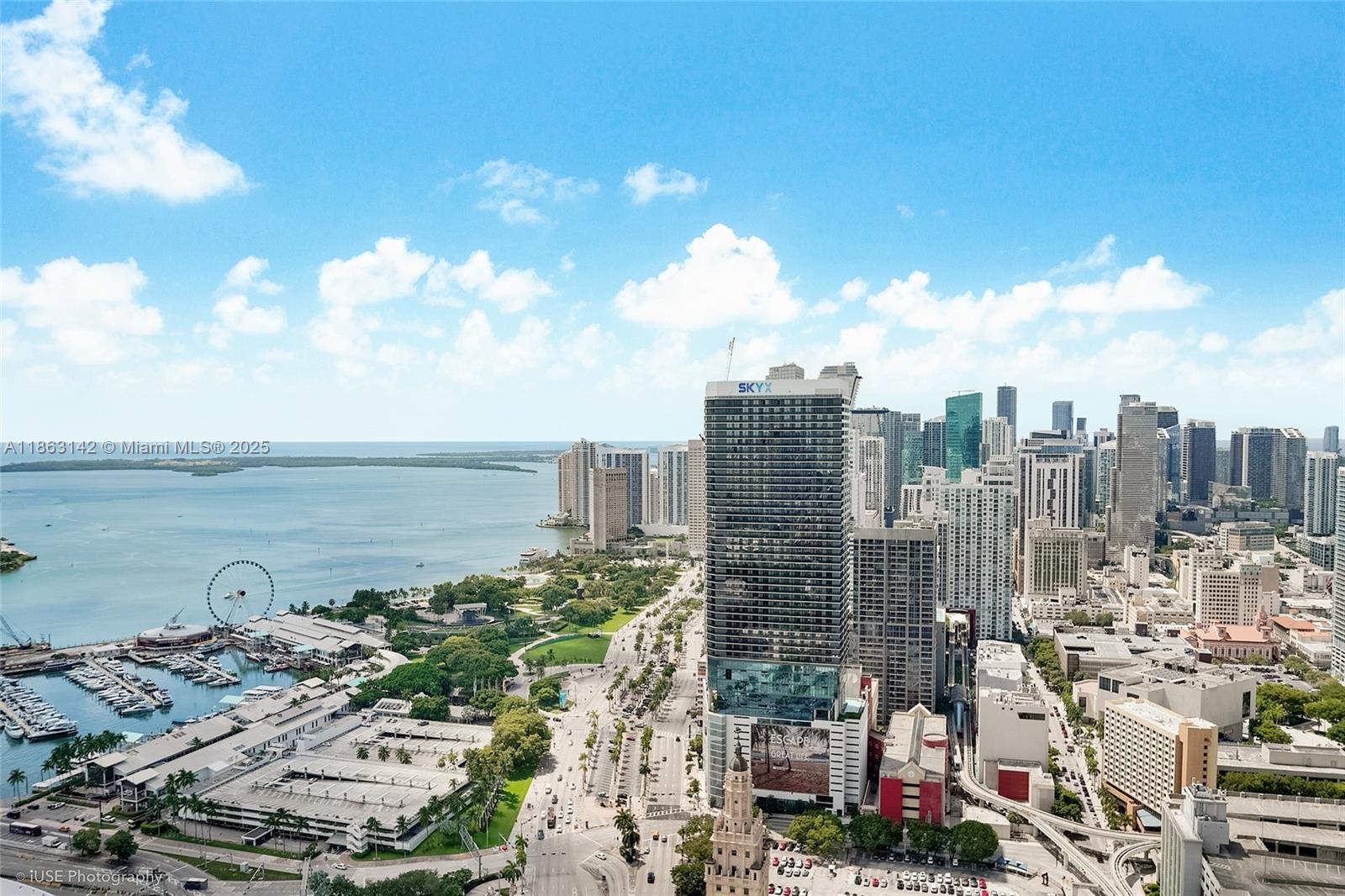 888 Biscayne Blvd # 5004