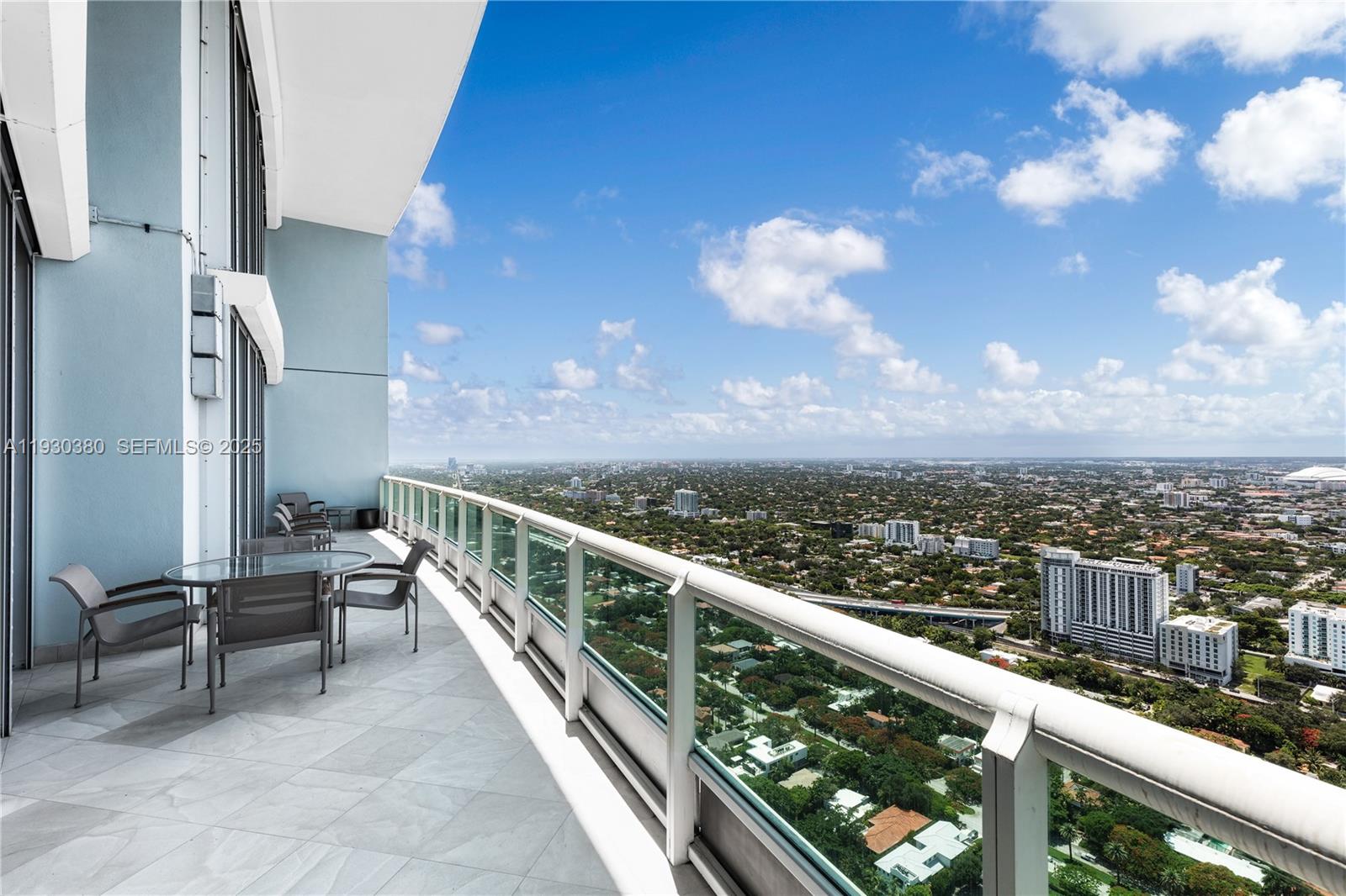 1643 Brickell Ave Unit: PH 4901 + Dock
