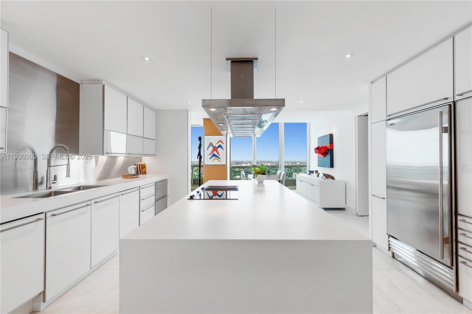 1643 Brickell Ave Unit: PH 4901 + Dock