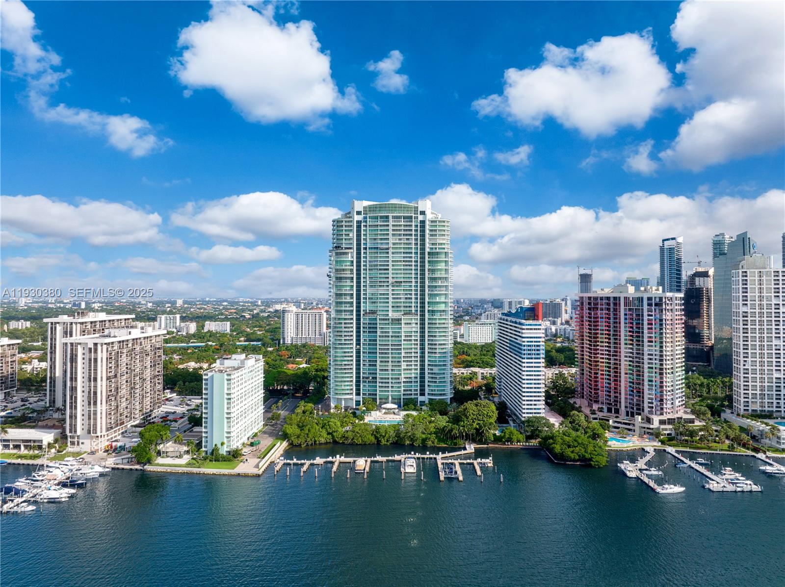 1643 Brickell Ave Unit: PH 4901 + Dock