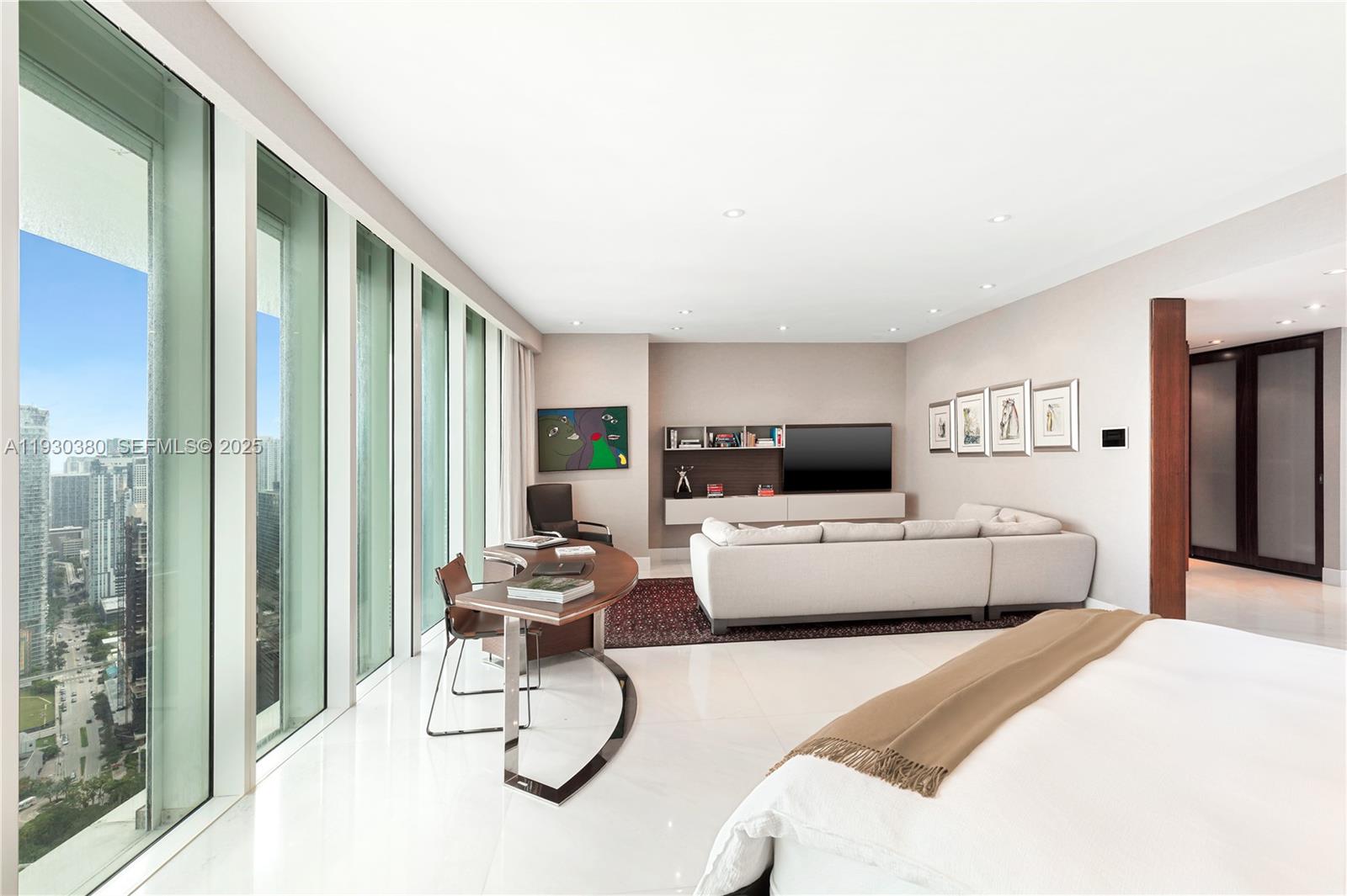 1643 Brickell Ave Unit: PH 4901 + Dock