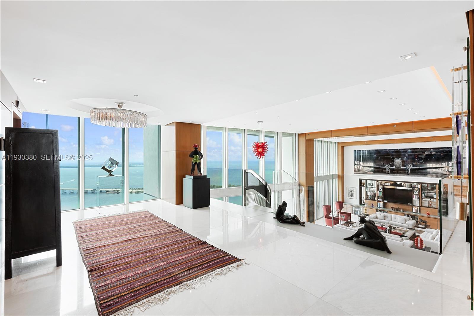 1643 Brickell Ave Unit: PH 4901 + Dock