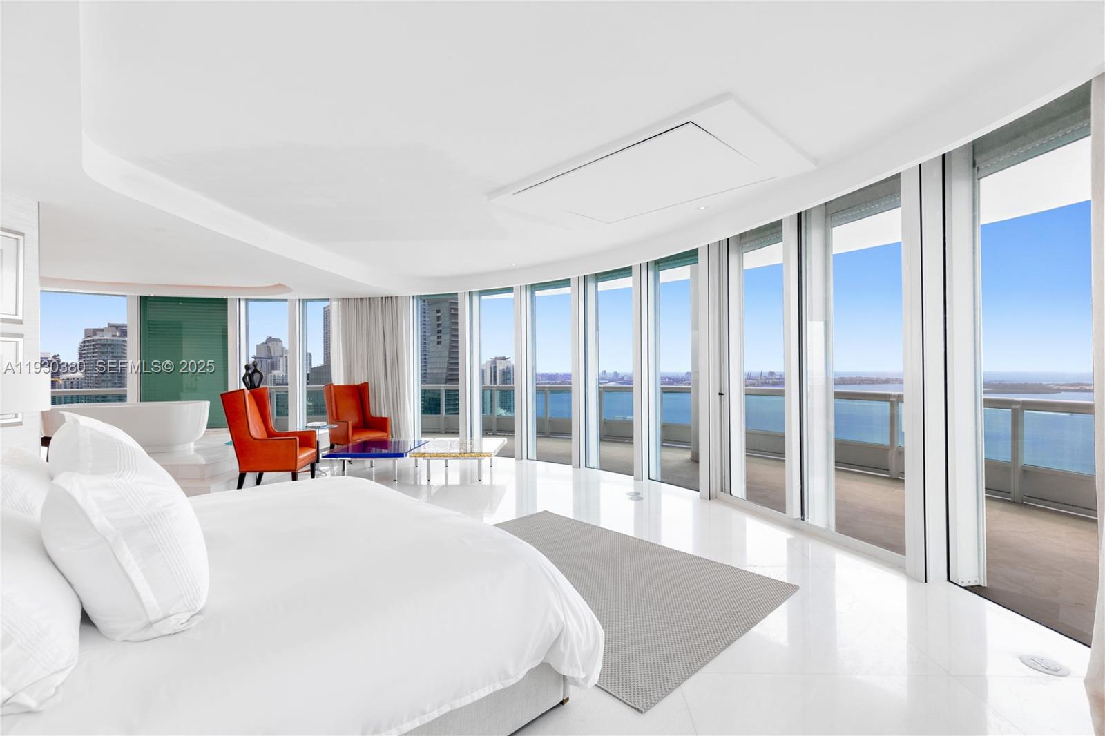 1643 Brickell Ave Unit: PH 4901 + Dock