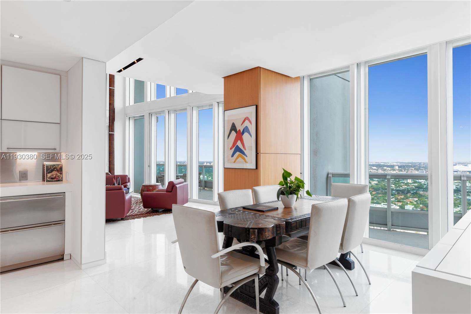 1643 Brickell Ave Unit: PH 4901 + Dock