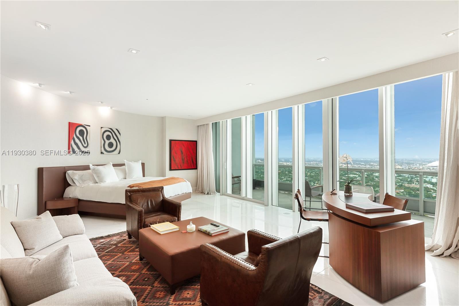 1643 Brickell Ave Unit: PH 4901 + Dock