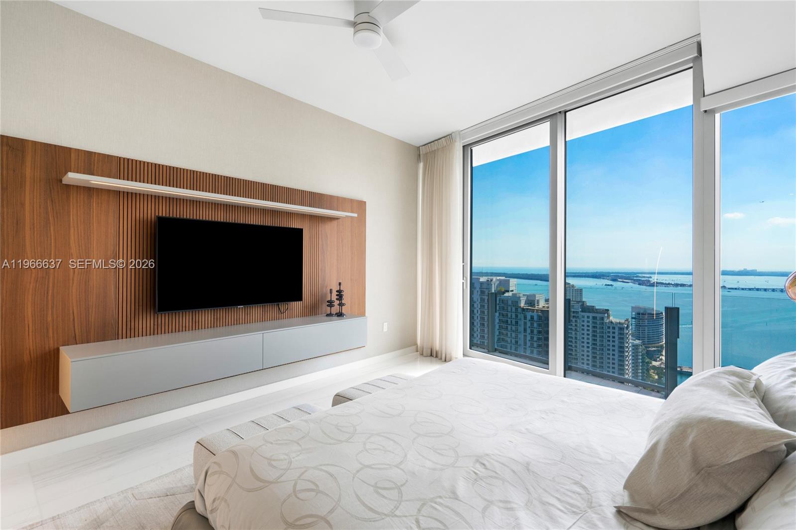 300 Biscayne Blvd Way # 4005