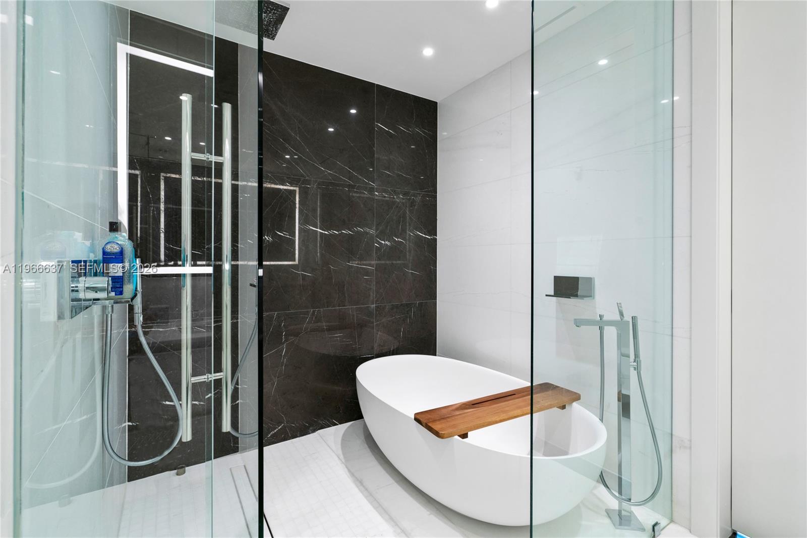 300 Biscayne Blvd Way # 4005