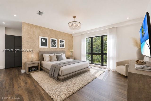 56 Samana Dr