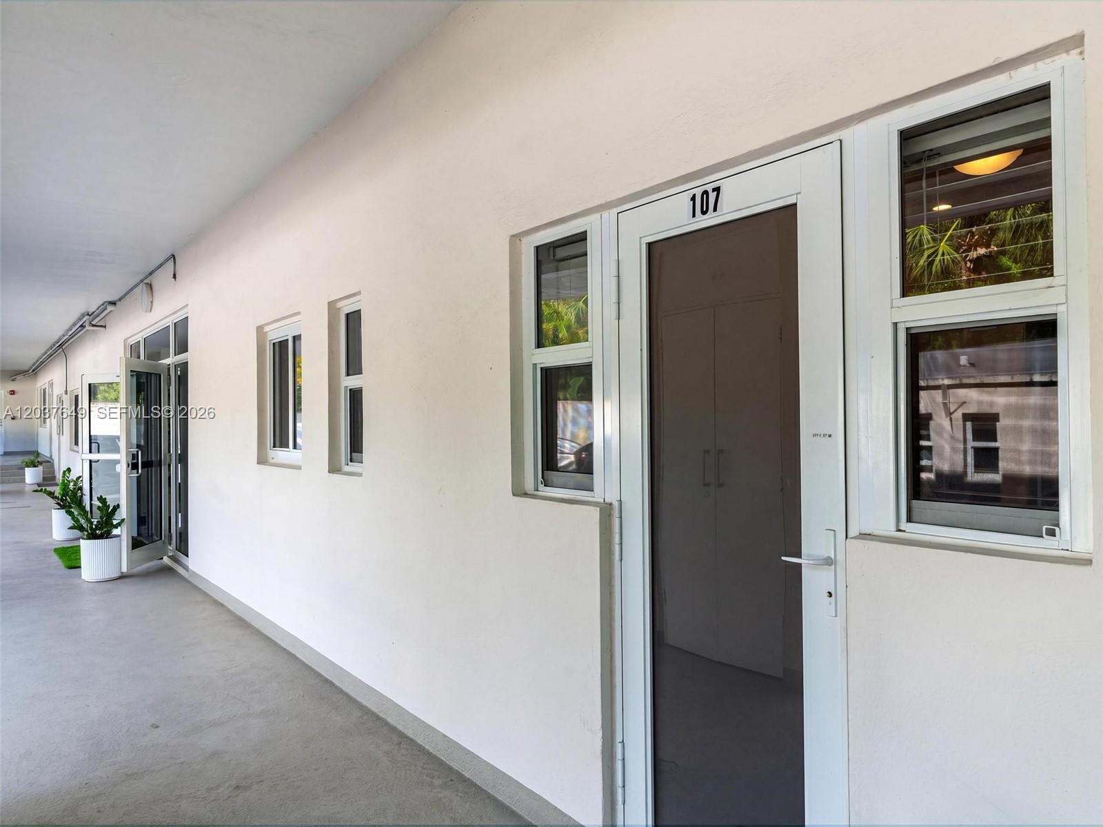 10190 Collins Ave # 107
