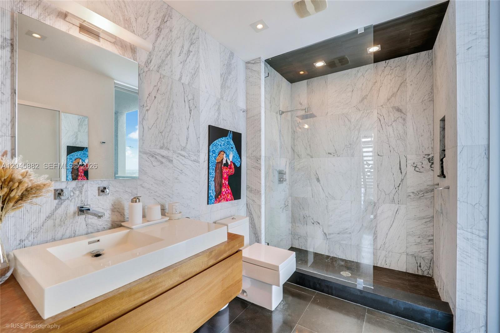 888 Biscayne Blvd # 5112