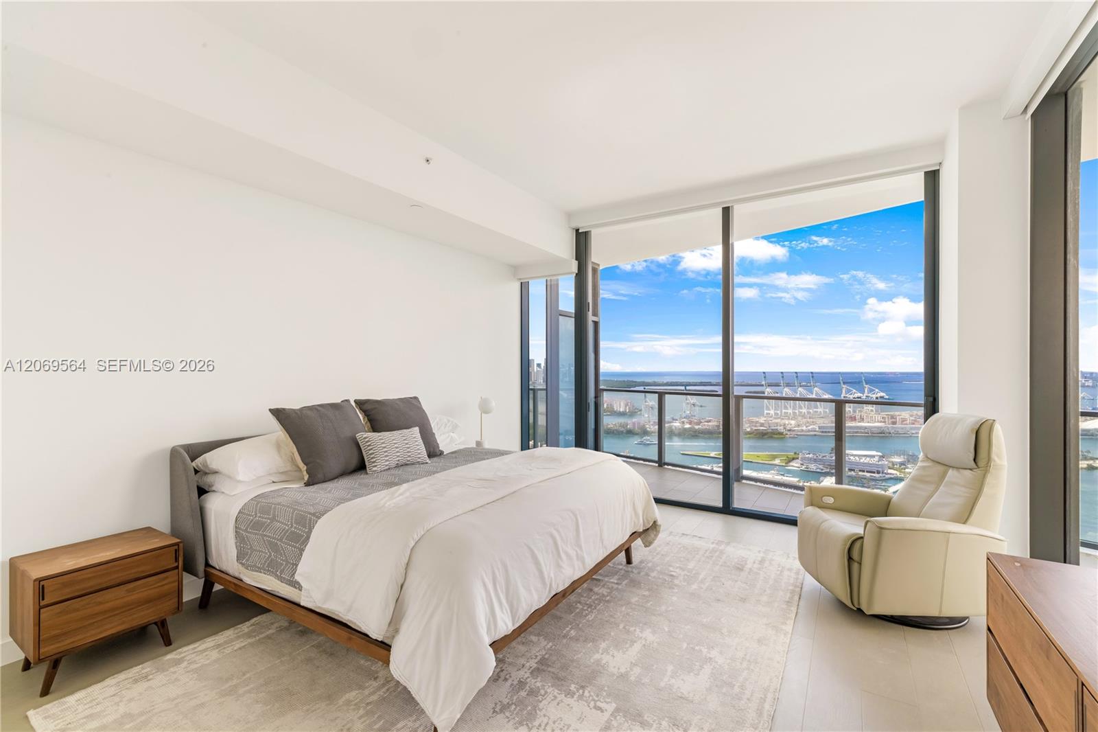 501 West Ave # 4303