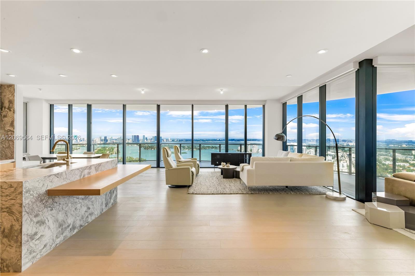 501 West Ave # 4303