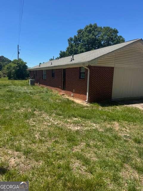 8176 Ridge Road