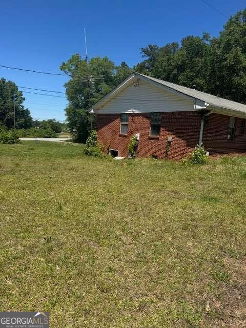 8176 Ridge Road