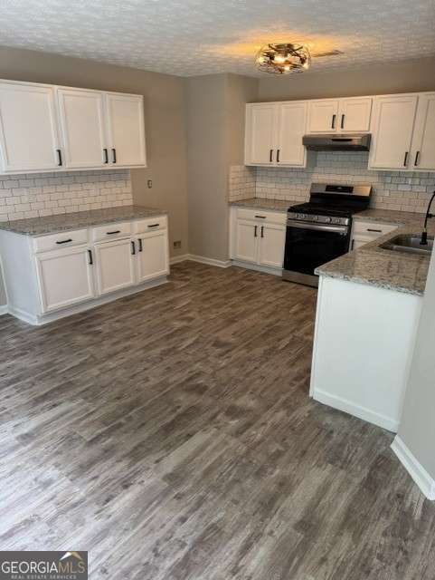 528 Lazy River Lane