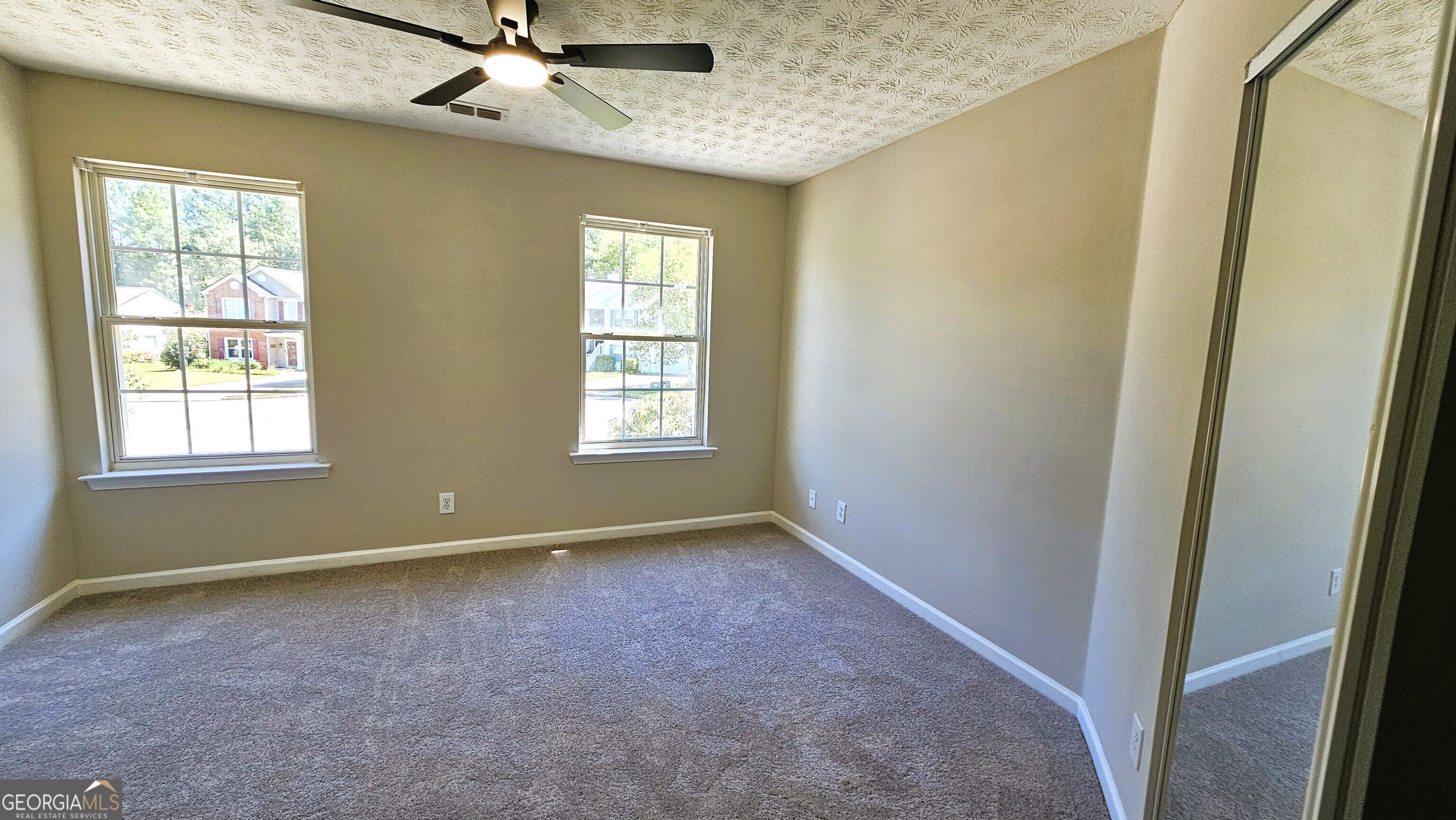 528 Lazy River Lane