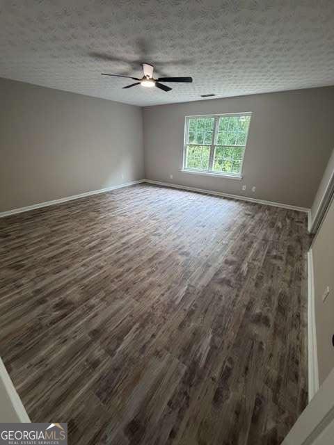 528 Lazy River Lane