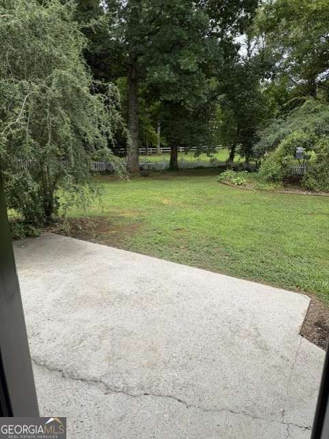 528 Lazy River Lane