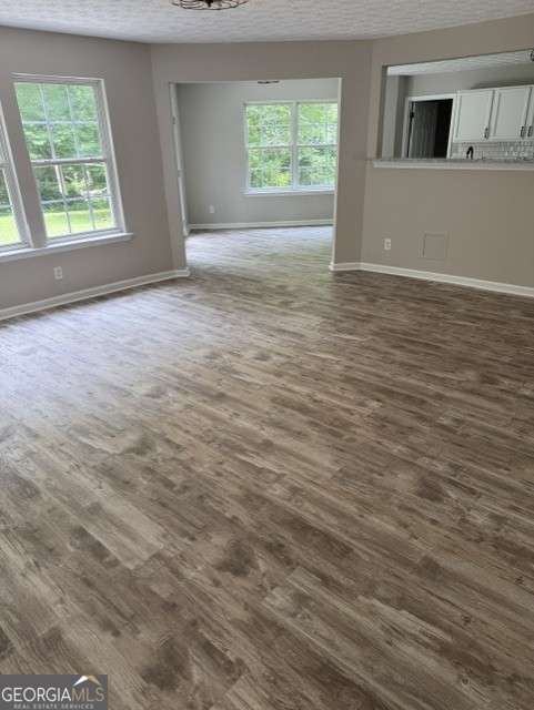 528 Lazy River Lane