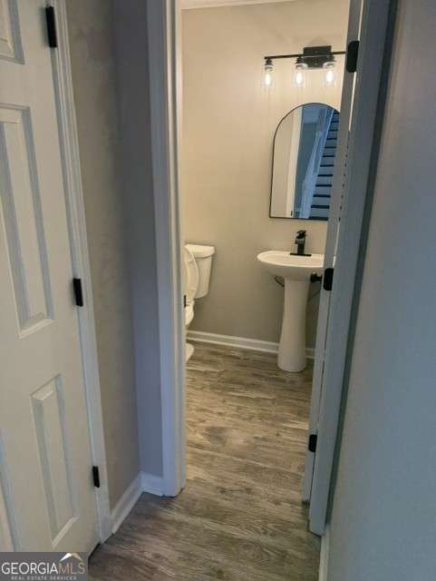 528 Lazy River Lane