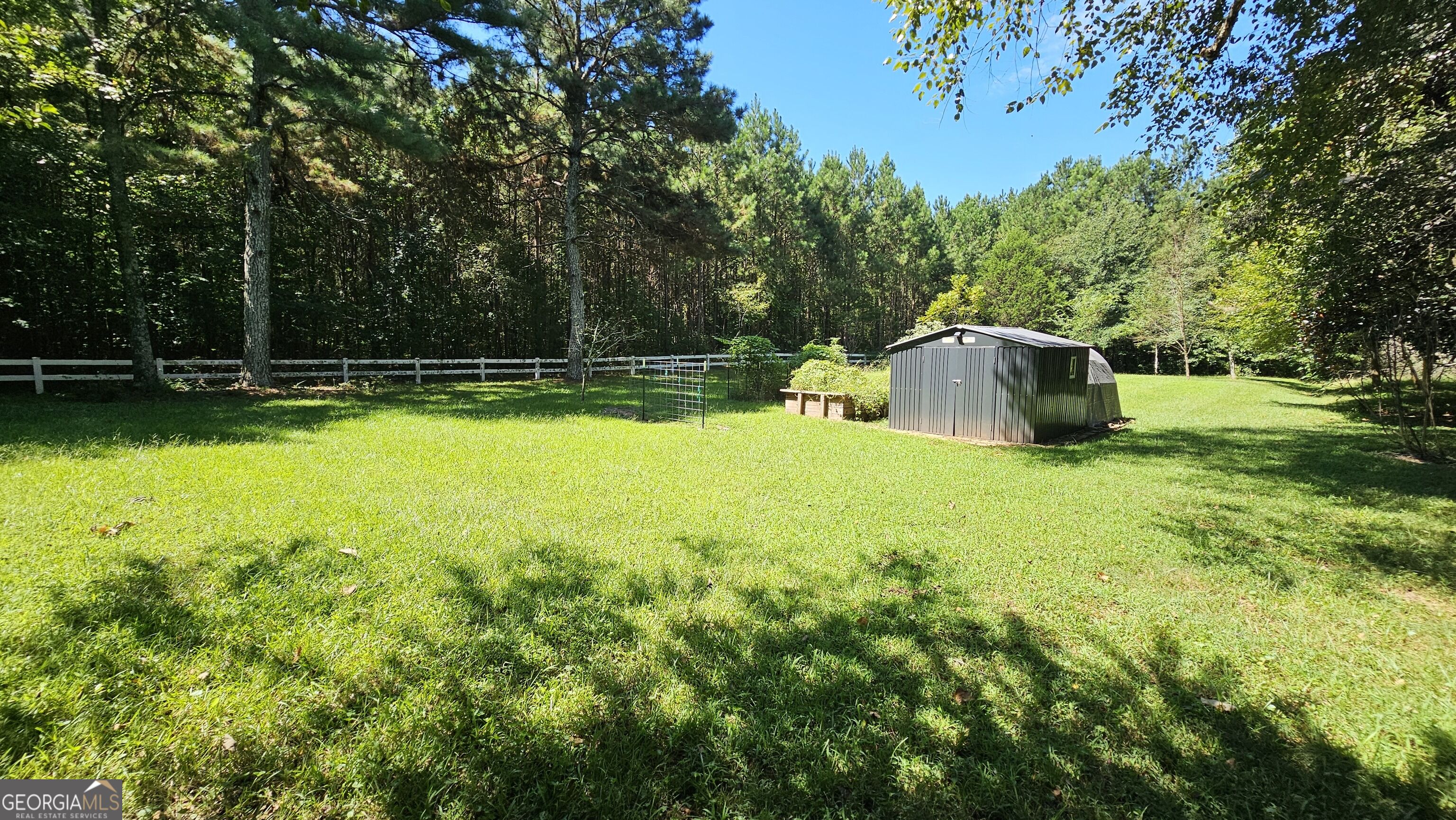 528 Lazy River Lane