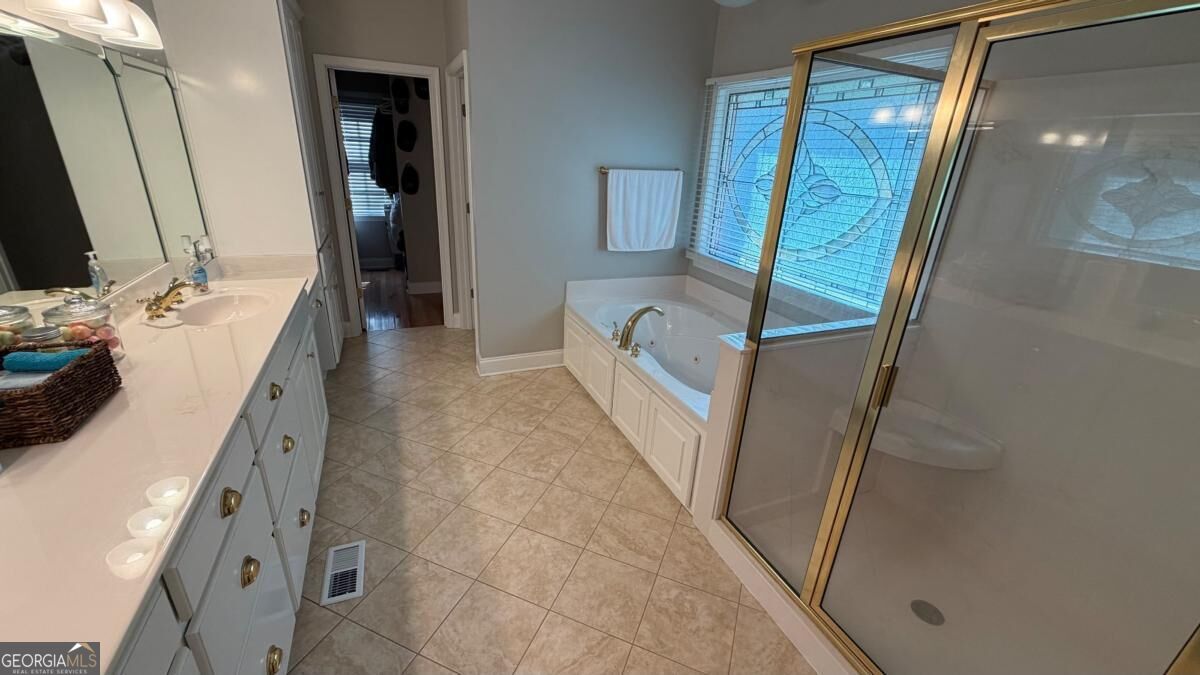 205 River Oaks Drive