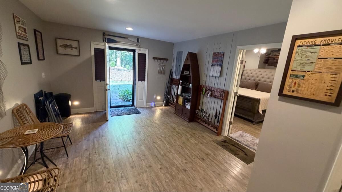 205 River Oaks Drive