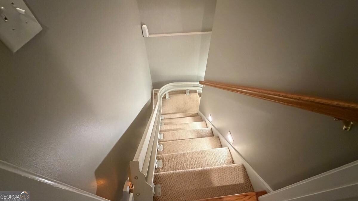 205 River Oaks Drive