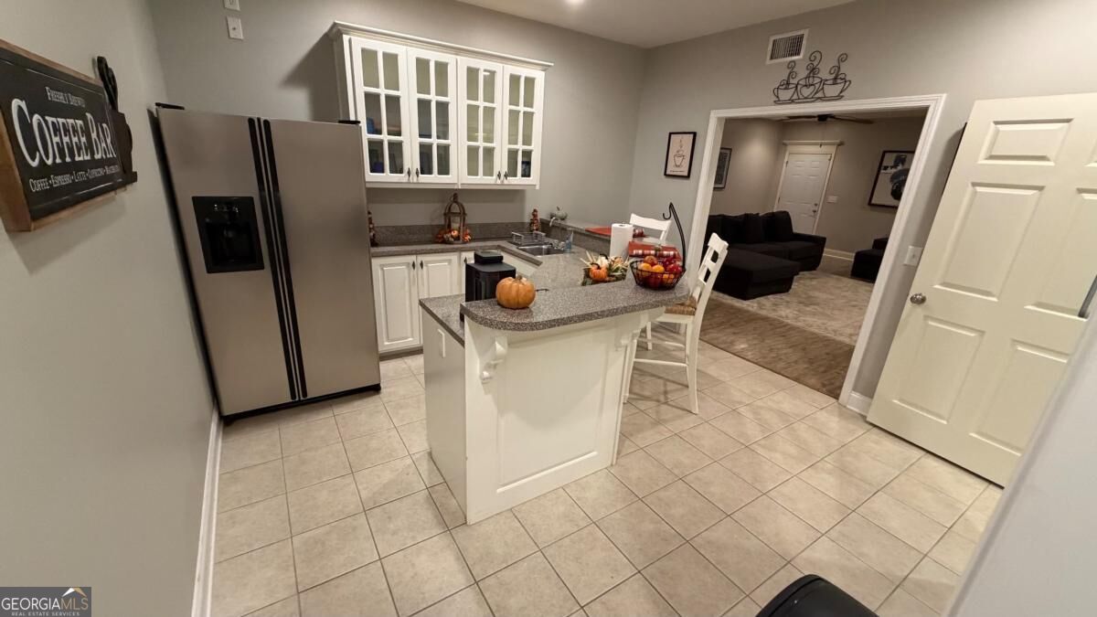 205 River Oaks Drive