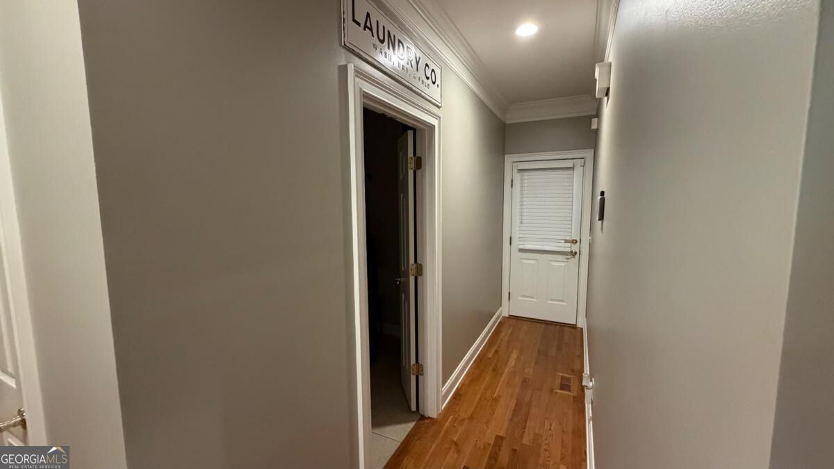205 River Oaks Drive