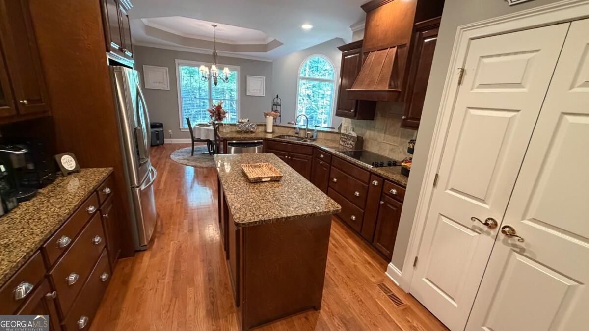 205 River Oaks Drive