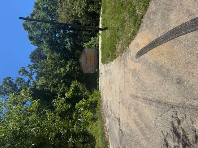8176 Ridge Road