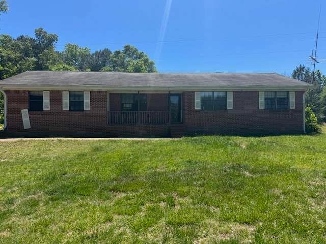 8176 Ridge Road