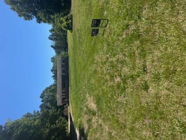 8176 Ridge Road