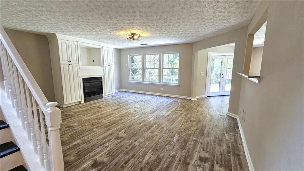 528 Lazy River Lane