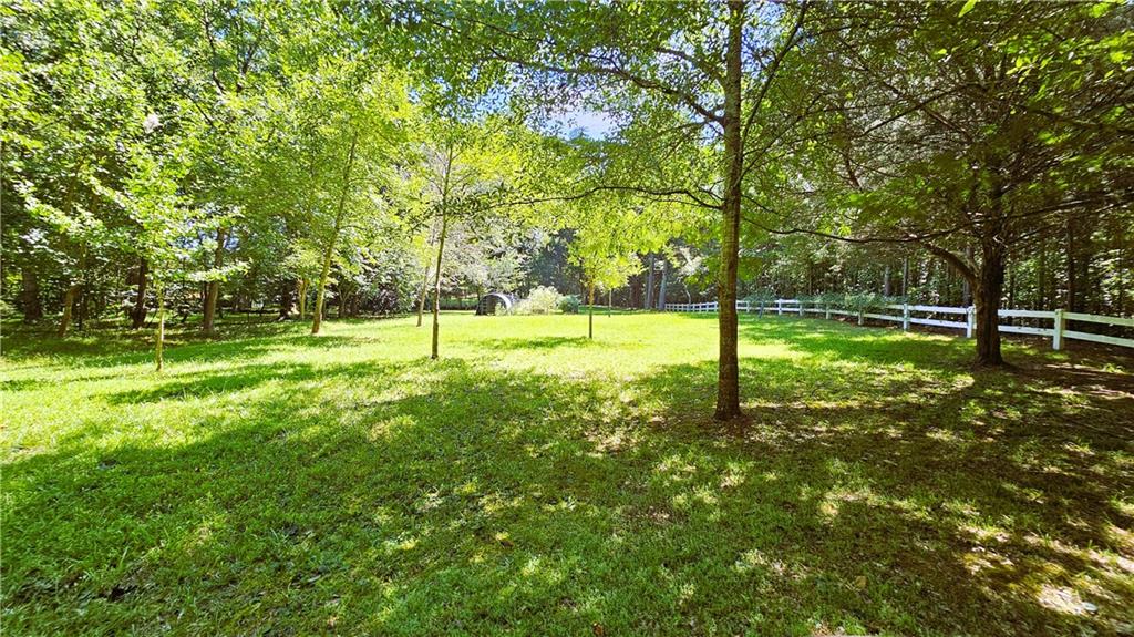 528 Lazy River Lane