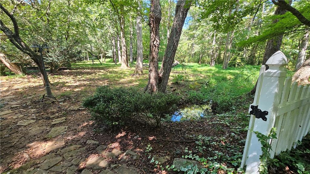 528 Lazy River Lane