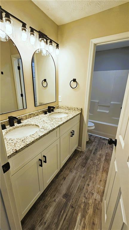 528 Lazy River Lane