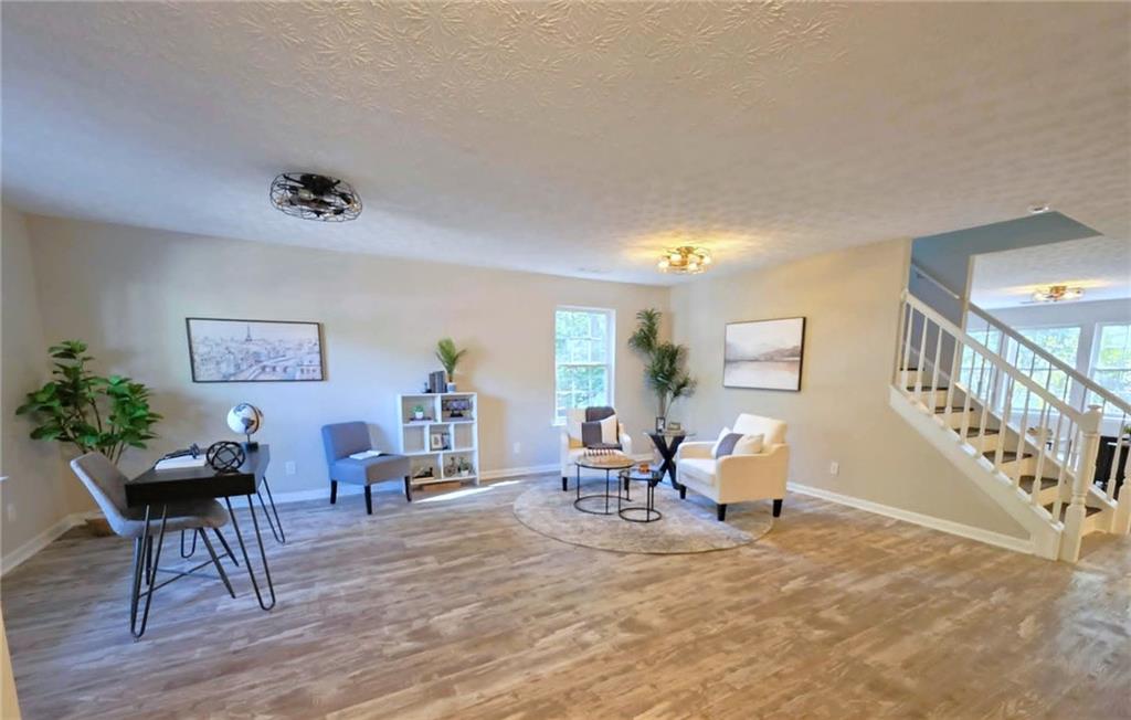 528 Lazy River Lane