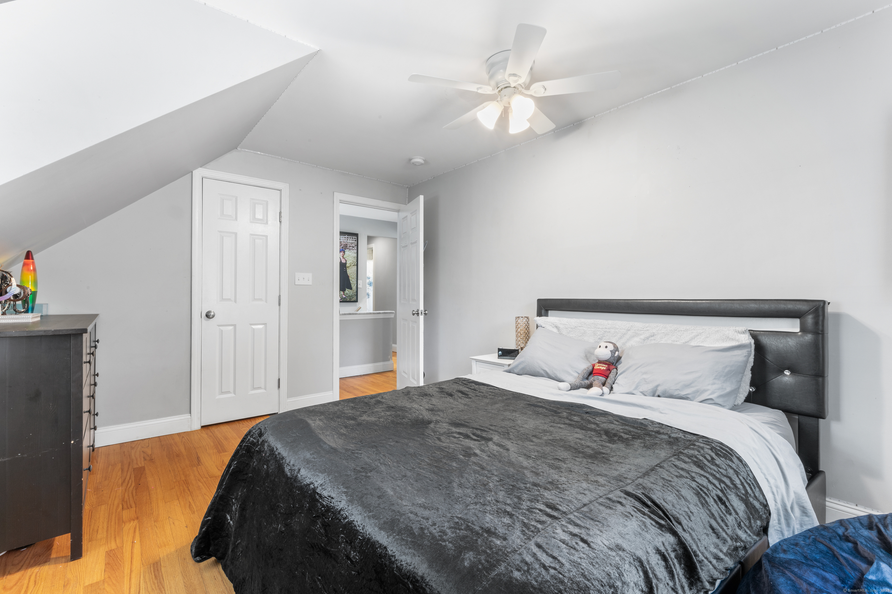 28 Champlain Drive