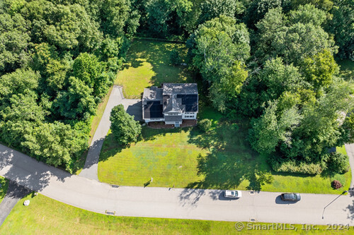 6 Fawns Meadow Road