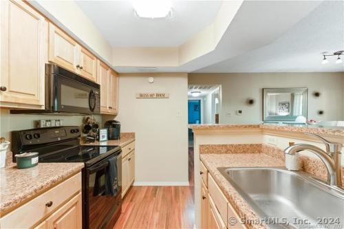 90 Crown Knoll Court APT 135