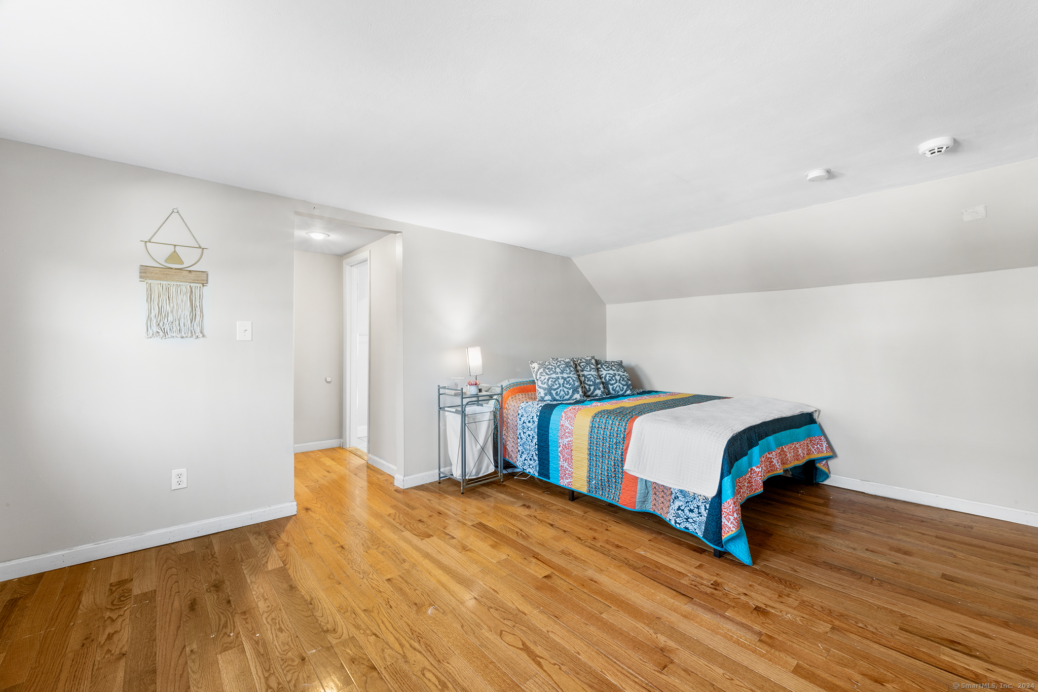21 Sycamore Road
