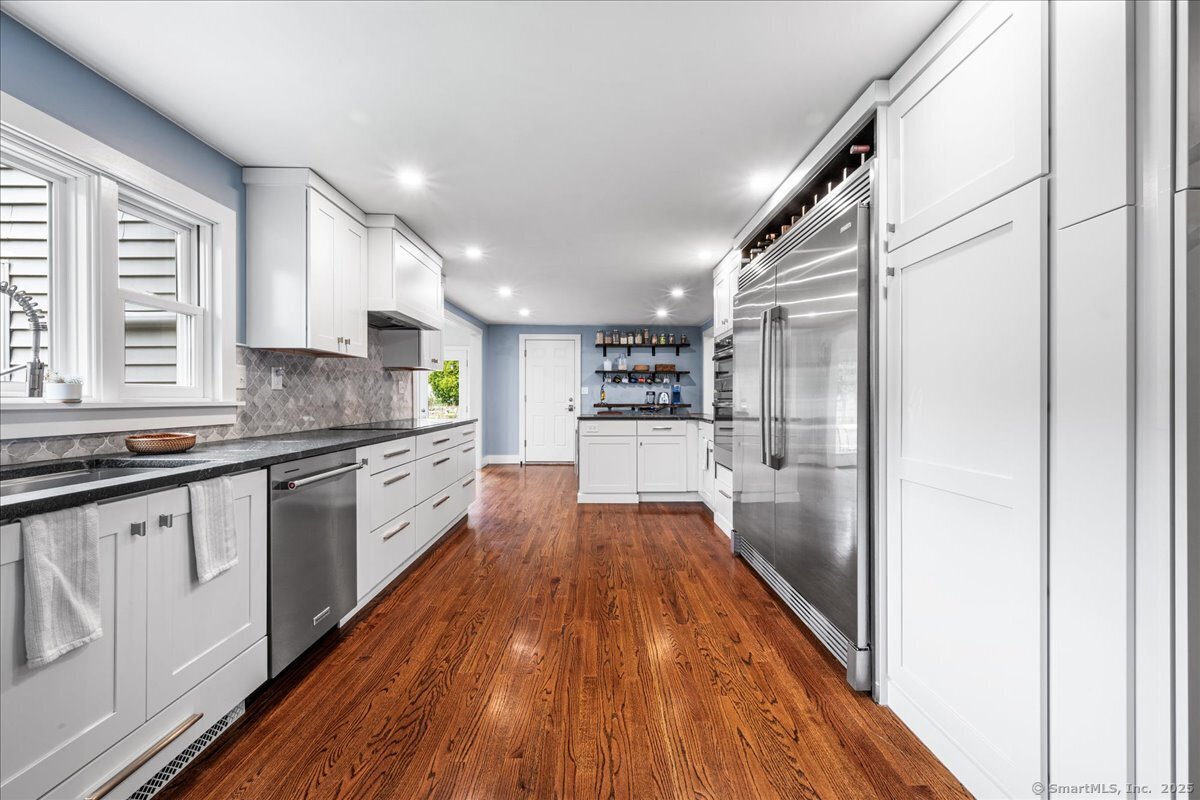 21 Sloop Lane