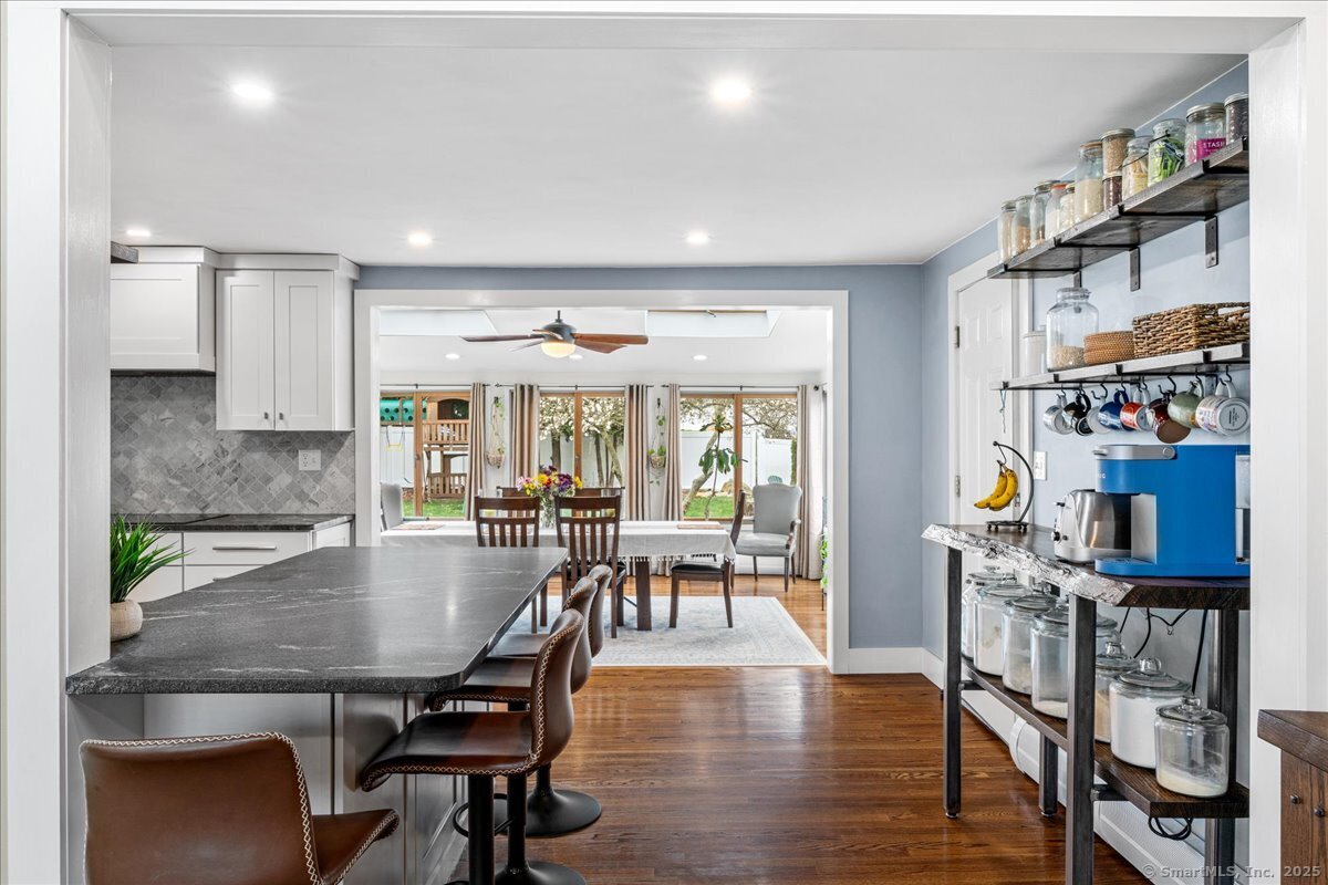 21 Sloop Lane