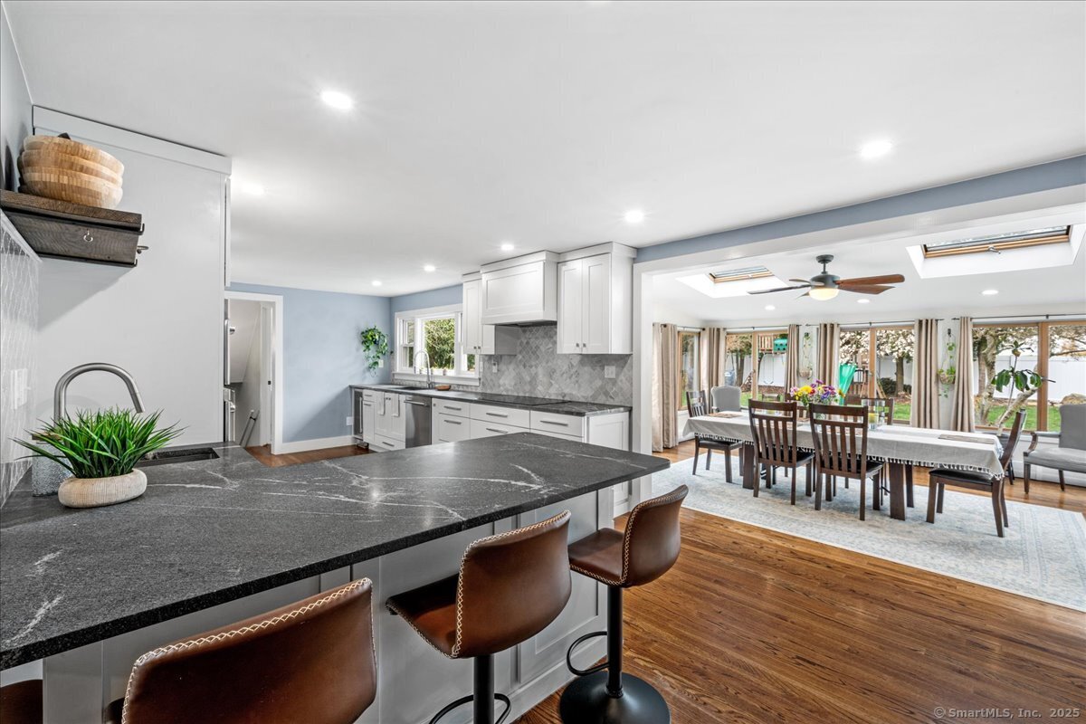 21 Sloop Lane